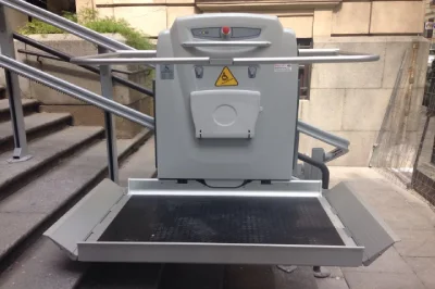 Instalacion plataformas elevadoras minusvalidos 1